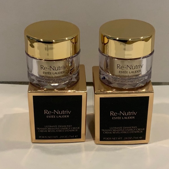 Estée Lauder Re-Nutriv Ultimate Diamond Moisturizer - Picture 1 of 3
